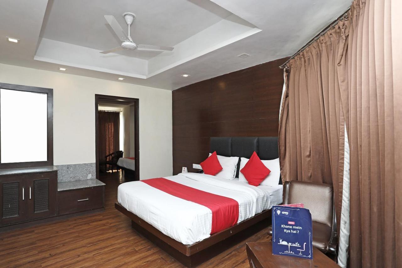 Oyo 4956 Hotel Maharaja Palace Κανπούρ Εξωτερικό φωτογραφία