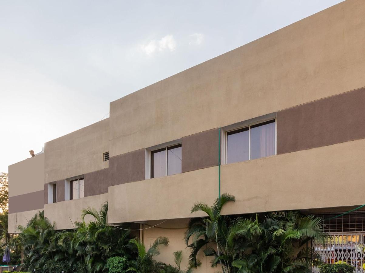 Oyo 4956 Hotel Maharaja Palace Κανπούρ Εξωτερικό φωτογραφία
