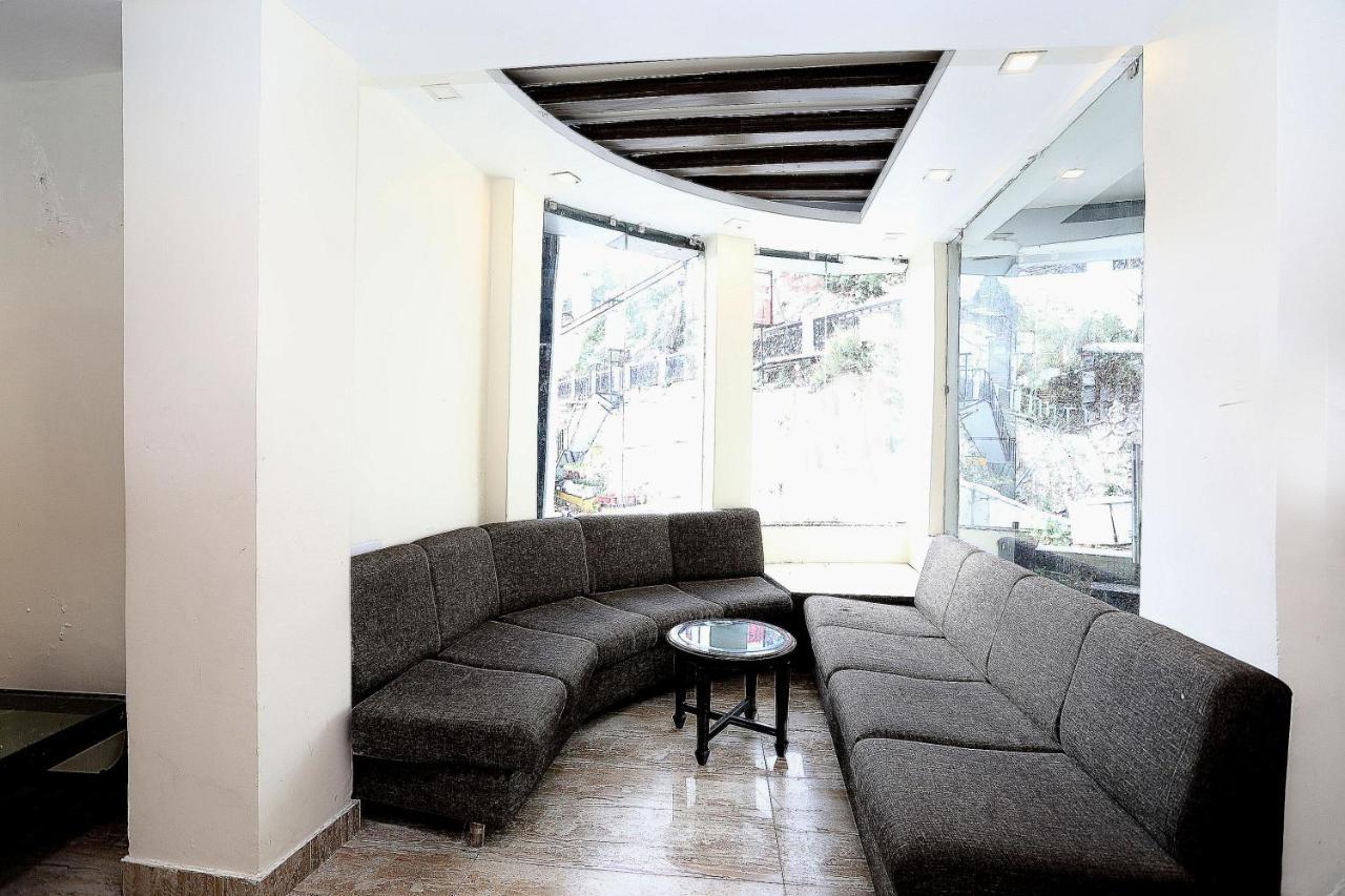 Oyo 4956 Hotel Maharaja Palace Κανπούρ Εξωτερικό φωτογραφία