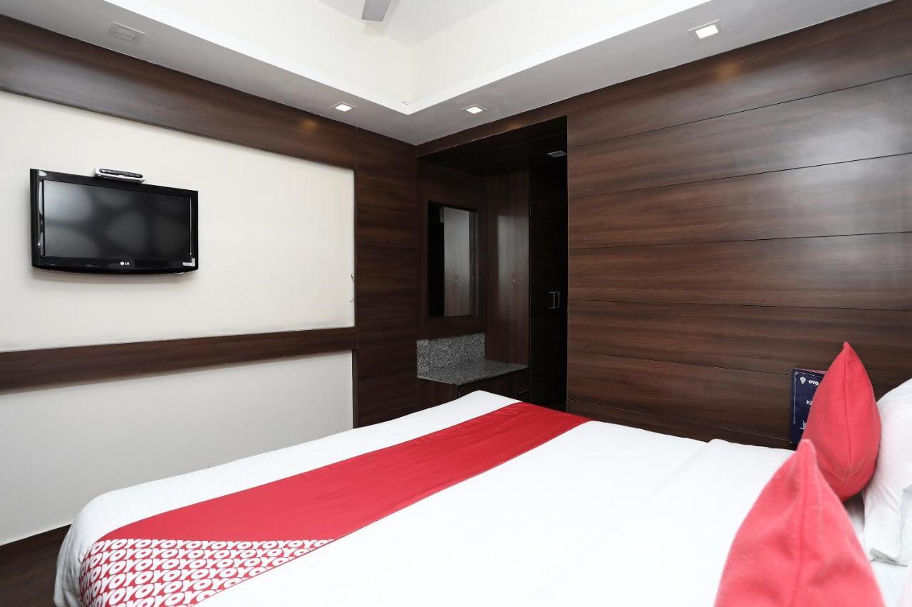 Oyo 4956 Hotel Maharaja Palace Κανπούρ Εξωτερικό φωτογραφία