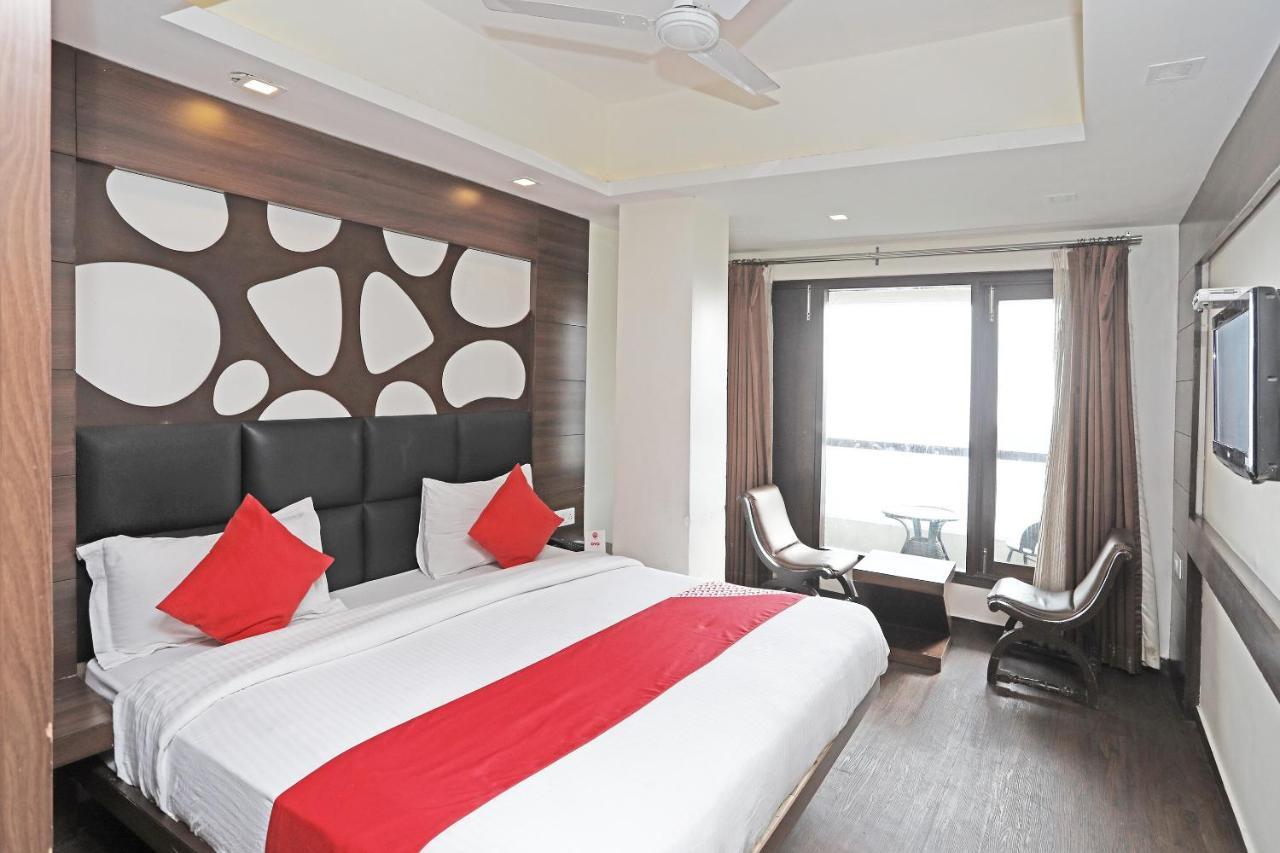 Oyo 4956 Hotel Maharaja Palace Κανπούρ Εξωτερικό φωτογραφία