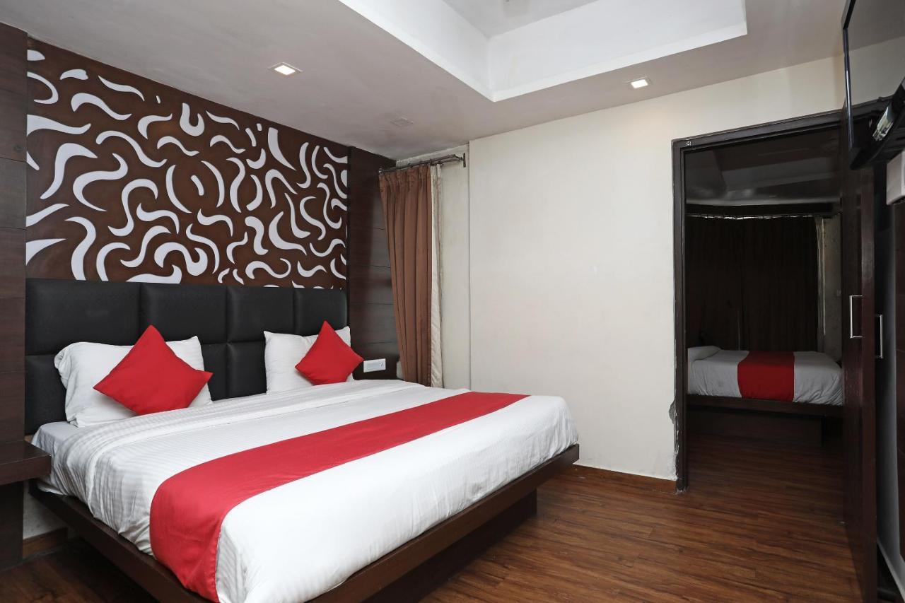 Oyo 4956 Hotel Maharaja Palace Κανπούρ Εξωτερικό φωτογραφία