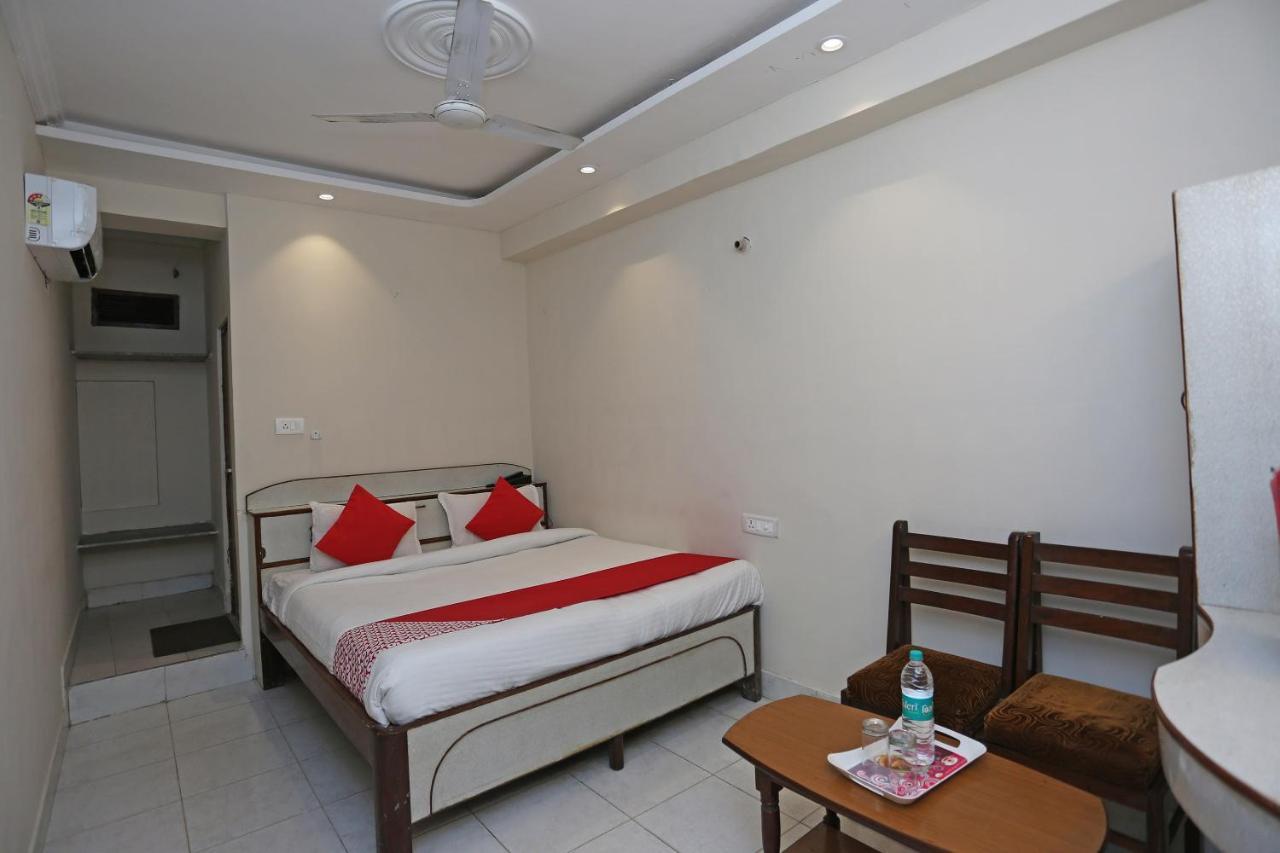 Oyo 4956 Hotel Maharaja Palace Κανπούρ Εξωτερικό φωτογραφία