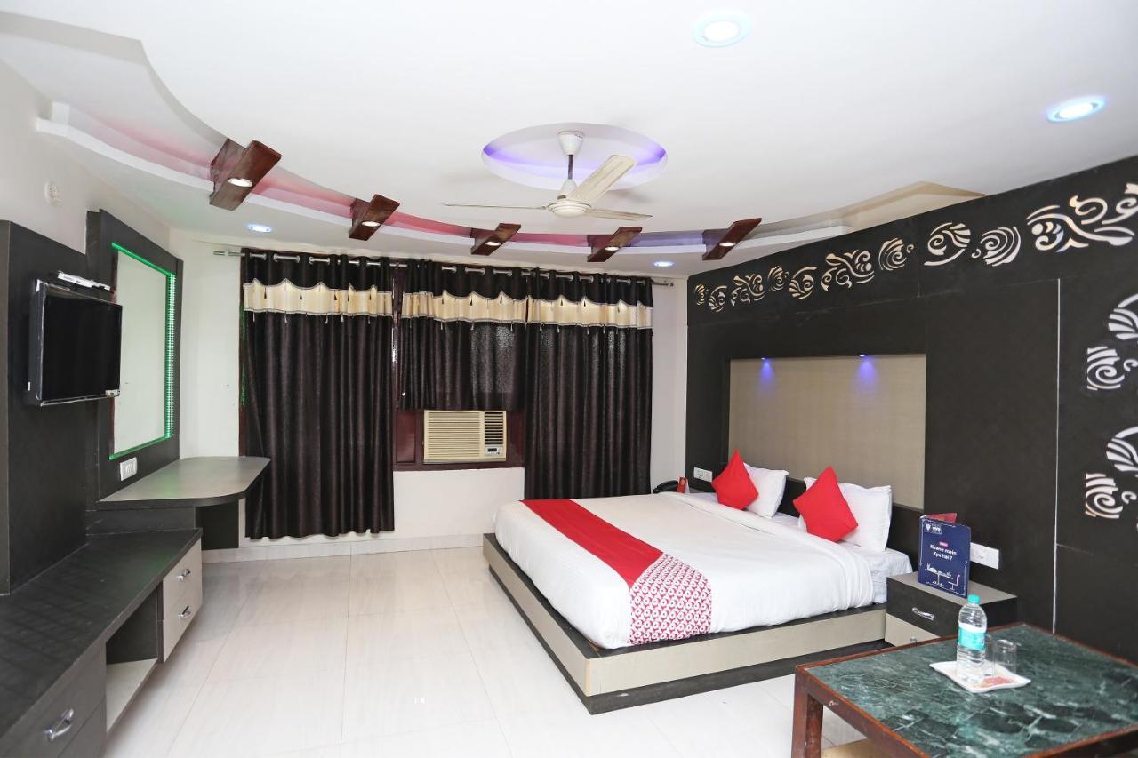 Oyo 4956 Hotel Maharaja Palace Κανπούρ Εξωτερικό φωτογραφία